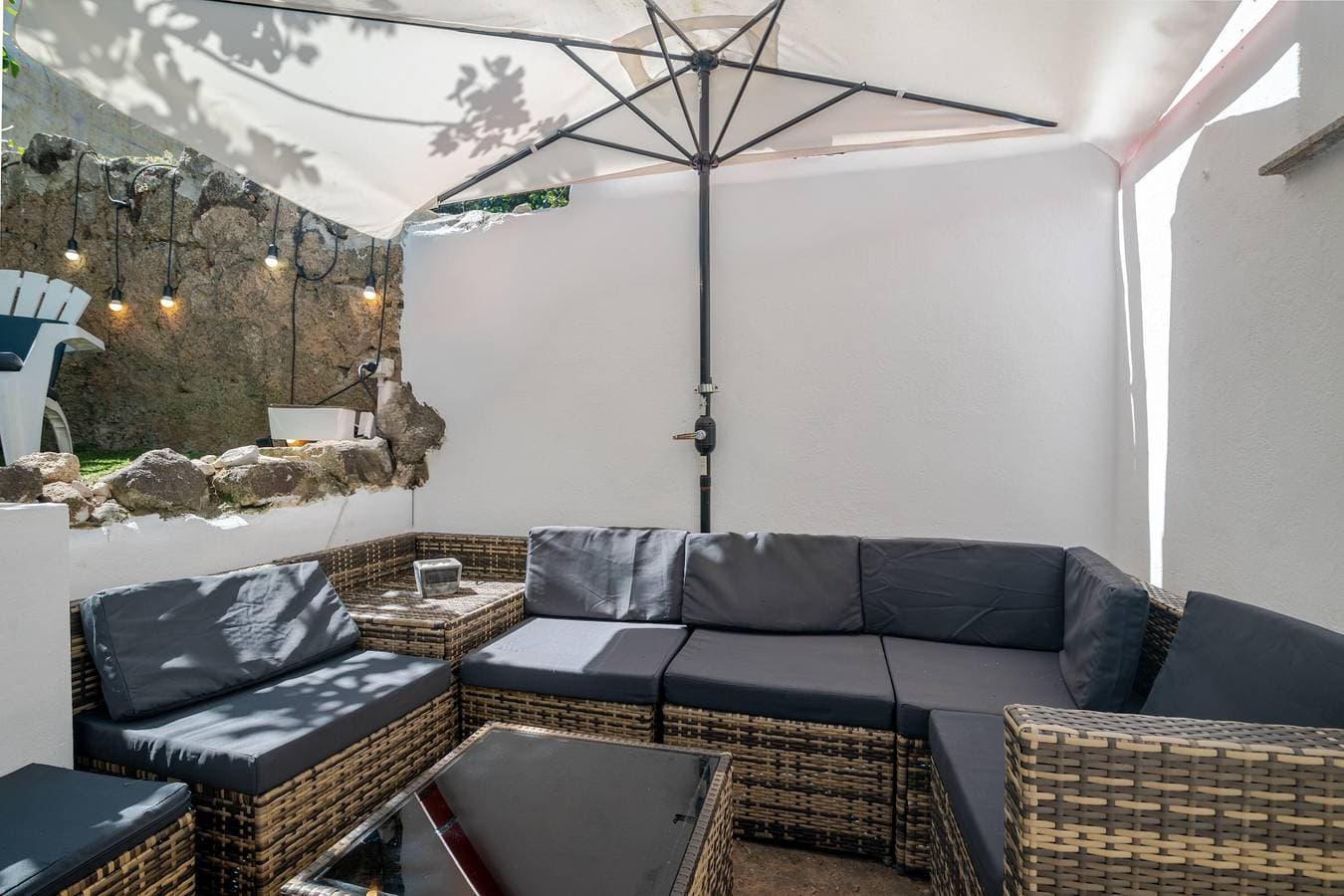 Foto 12 von 22: Appartamento Mia – 2 Schlafzimmer, Privater Innenhof, Strandnah