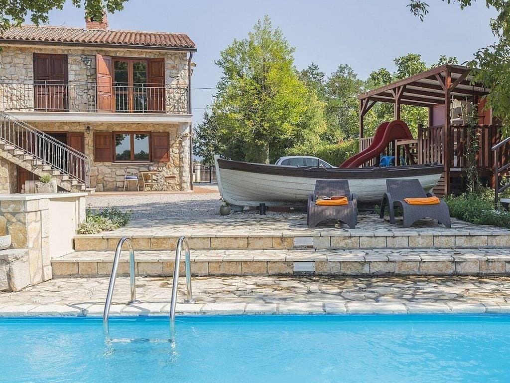 Foto 5 von 55: Ferienhaus in Labin mit Schwimmbecken