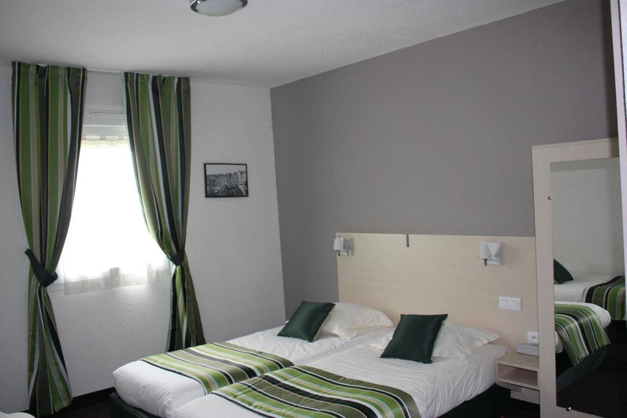 Foto 8 von 8: Twin Room