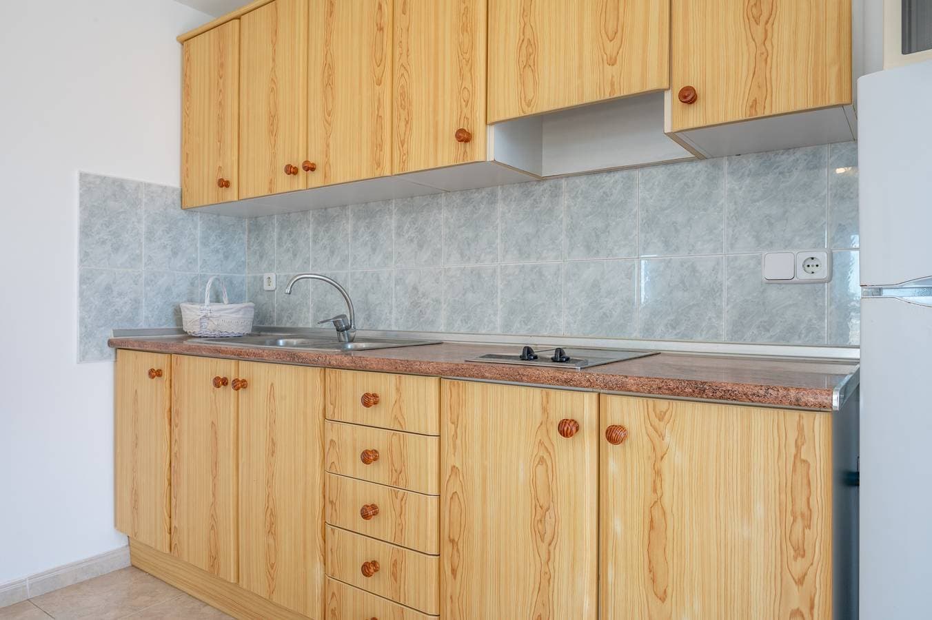 Foto 7 von 25: Apartment mit Klimaanlage, Pool, WLAN, Balkon und strandnaher Lage
