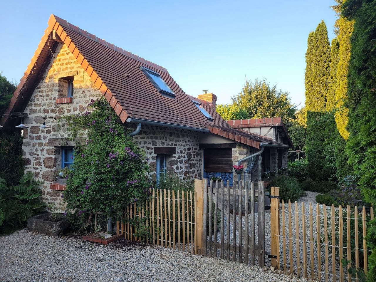 Foto 6 von 45: Gîte Belle: Gemeinschaftspool, gemeinsame Terrasse und WLAN