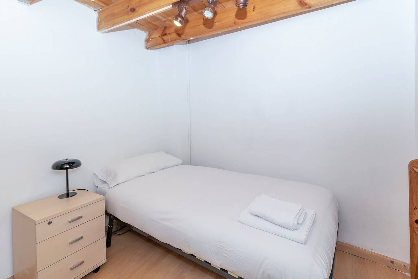Foto 6 von 23: Ferienwohnung für 3 Personen mit Balkon