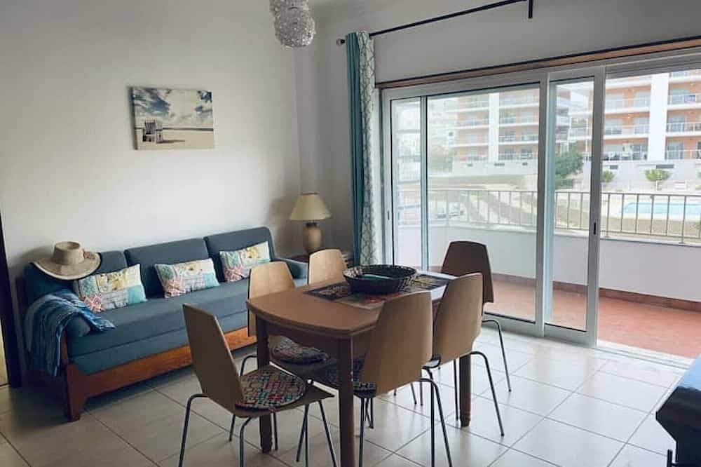 Foto 10 von 28: Bright holiday apartment with pool