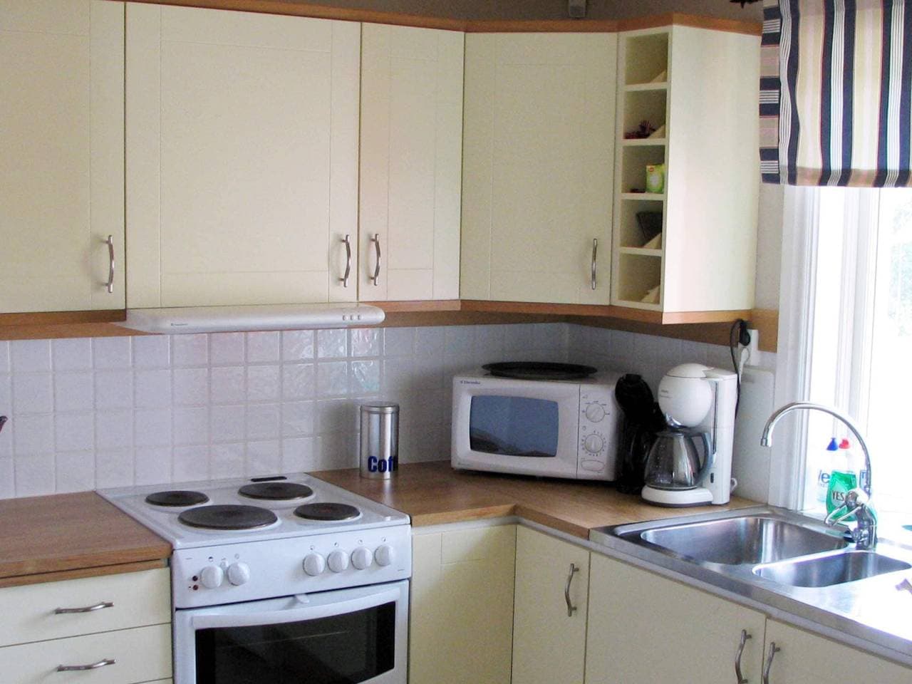 Foto 6 von 16: 6 Personen Ferienhaus in Ljung