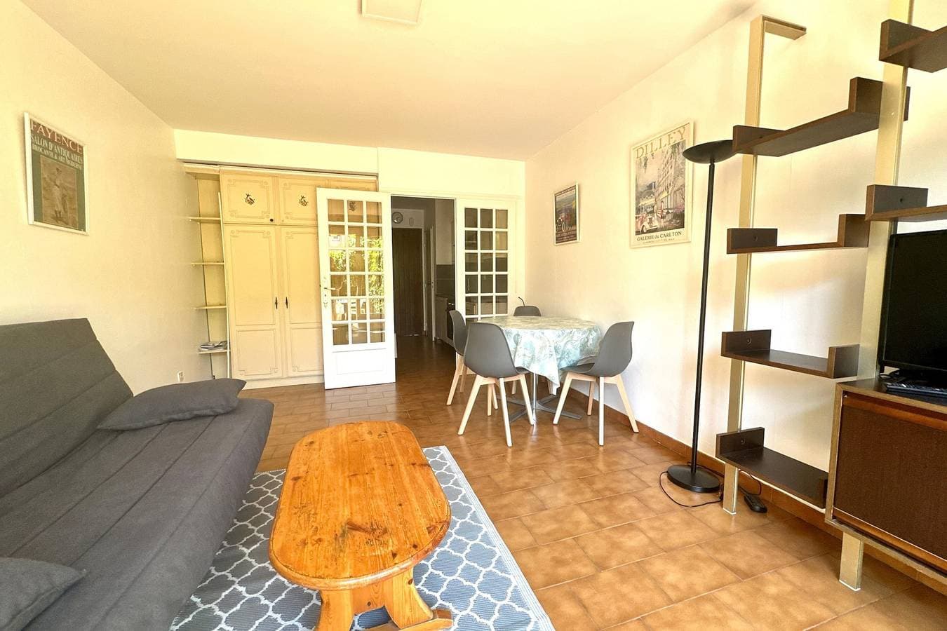 Foto 3 von 7: Ferienhaus für 4 Personen mit Balkon