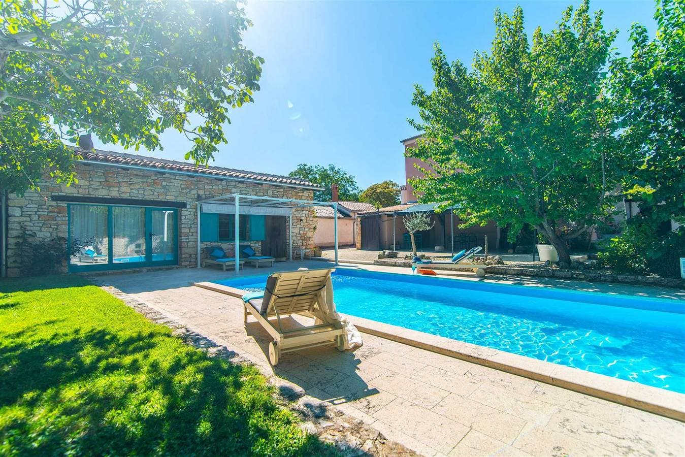 Casa Apricot 1