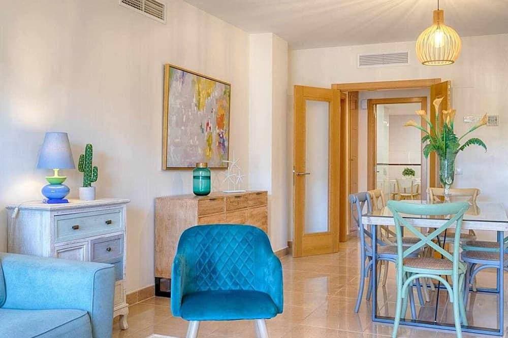 Fabelhafte 2-Zimmer-Wohnung in Estepona mit Pool und am Strand 1
