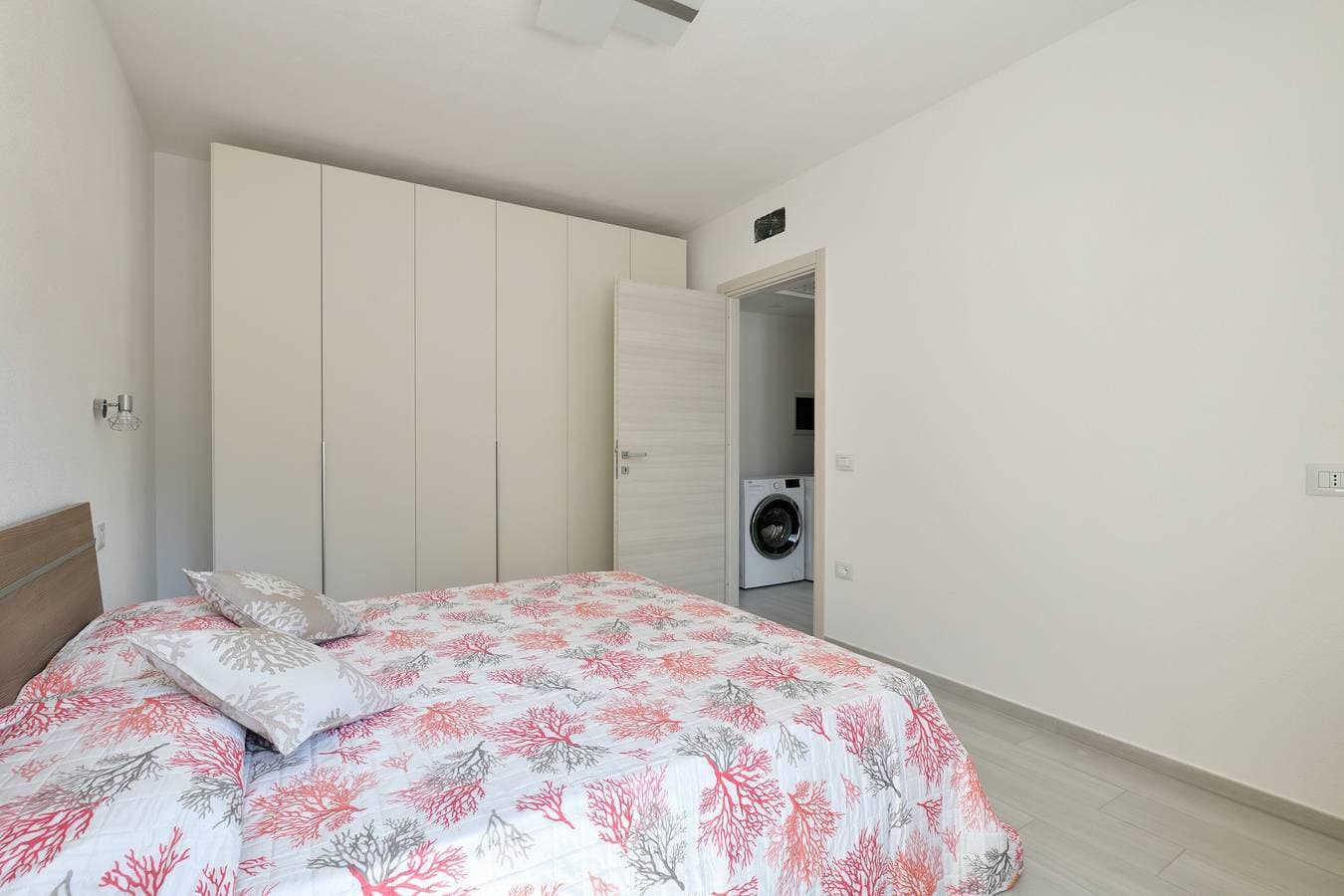 Foto 12 von 15: Ferienhaus Cala Gonone in Strandnähe mit Meer- und Bergblick, Klimaanlage, WLAN und Terrasse