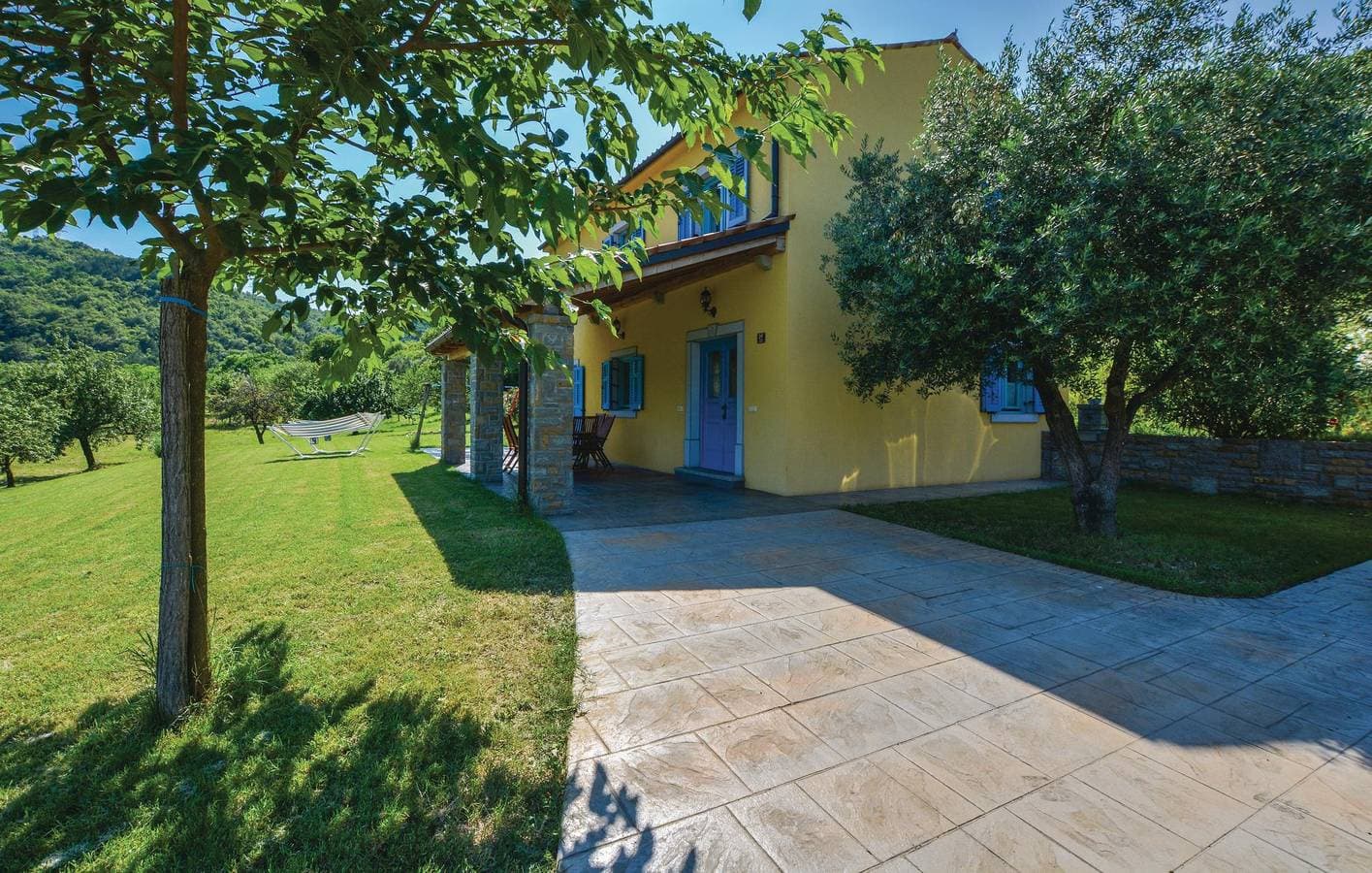 Foto 2 von 32: Ferienhaus für 6 Personen mit Terrasse