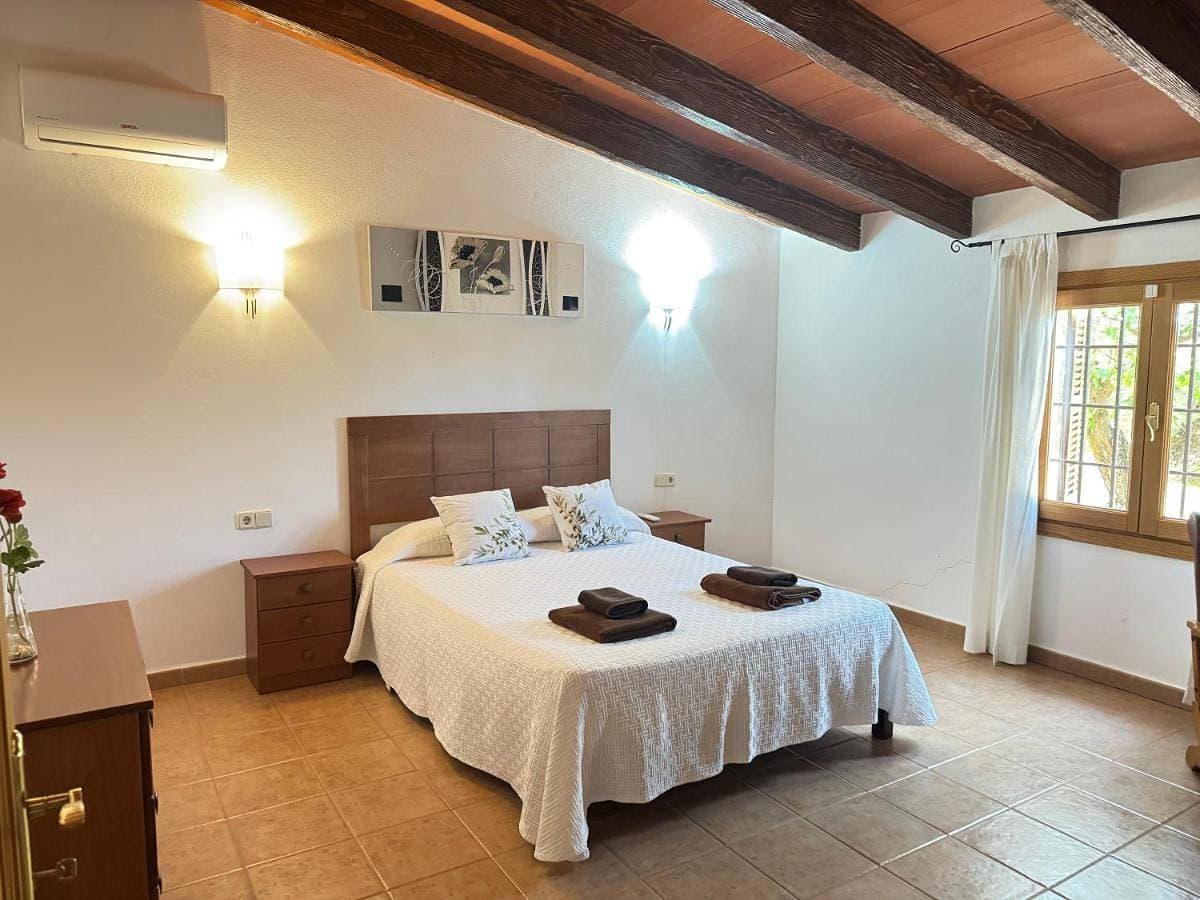 Foto 3 von 27: Villa with Private Pool