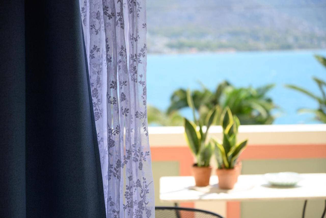 Seaside Apartment 1