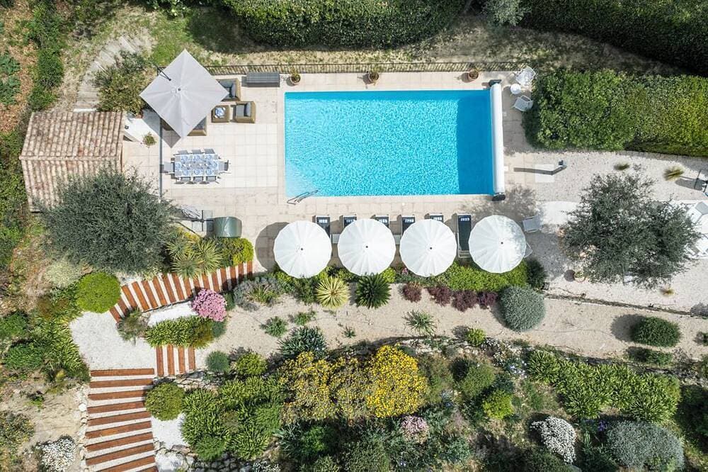 Les Papillons : Beautiful Provencal Villa With Unimpeded Views on Gourdon Valley 1