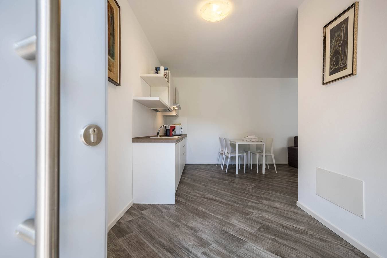 Foto 4 von 20: Studio „Monte Brento Gaggiolo 1“ mit Bergblick und privatem Garten