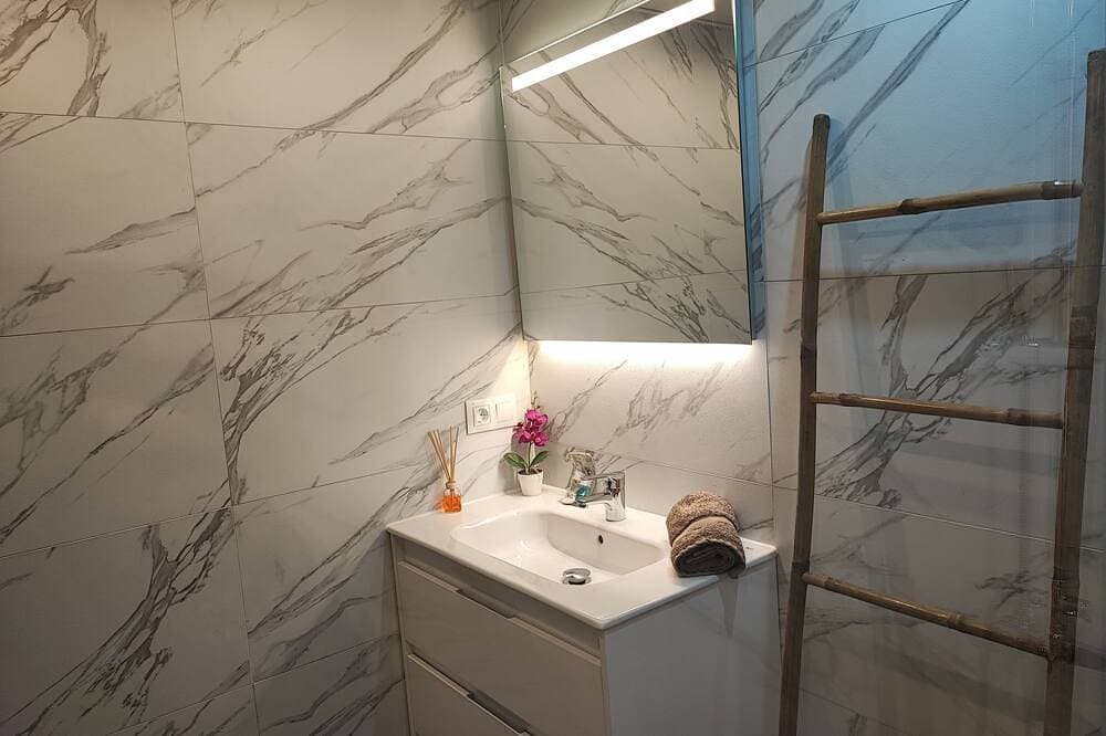Foto 8 von 30: Apartment mit privatem Whirlpool & Sonnenterrasse – Strand zu Fuß – 4 Personen