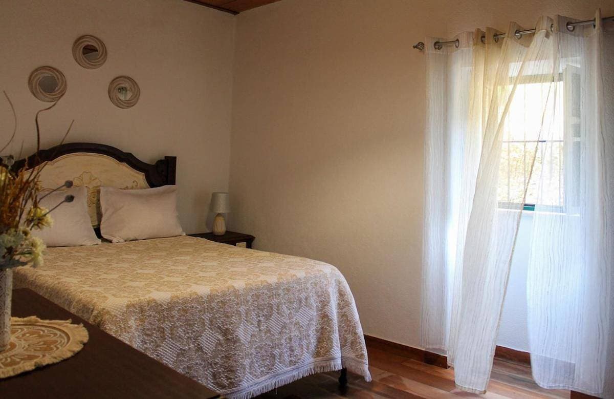 Foto 5 von 56: Four-Bedroom House
