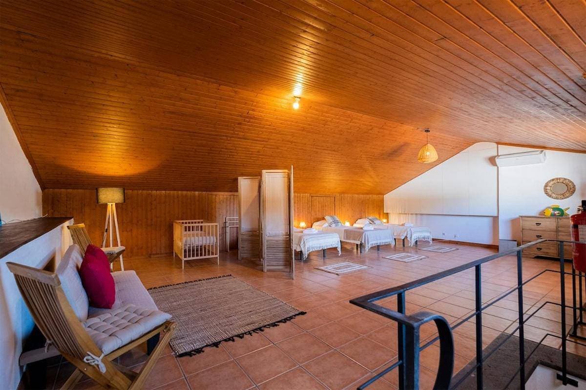 Foto 12 von 54: Four-Bedroom Holiday Home