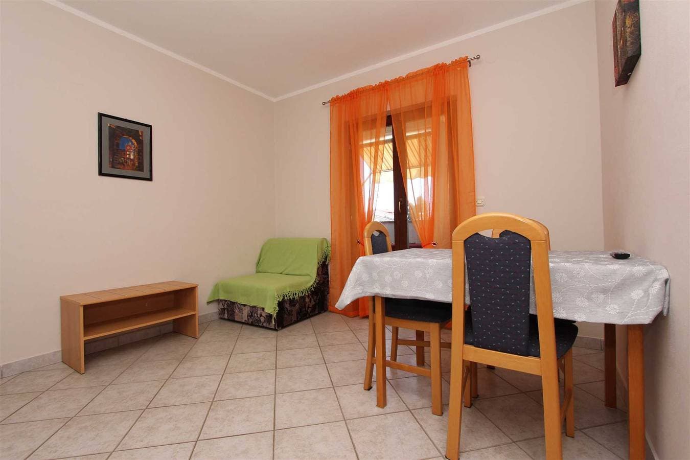 Foto 8 von 19: Dino Ferienwohnung mit 1 Schlafzimmer 20