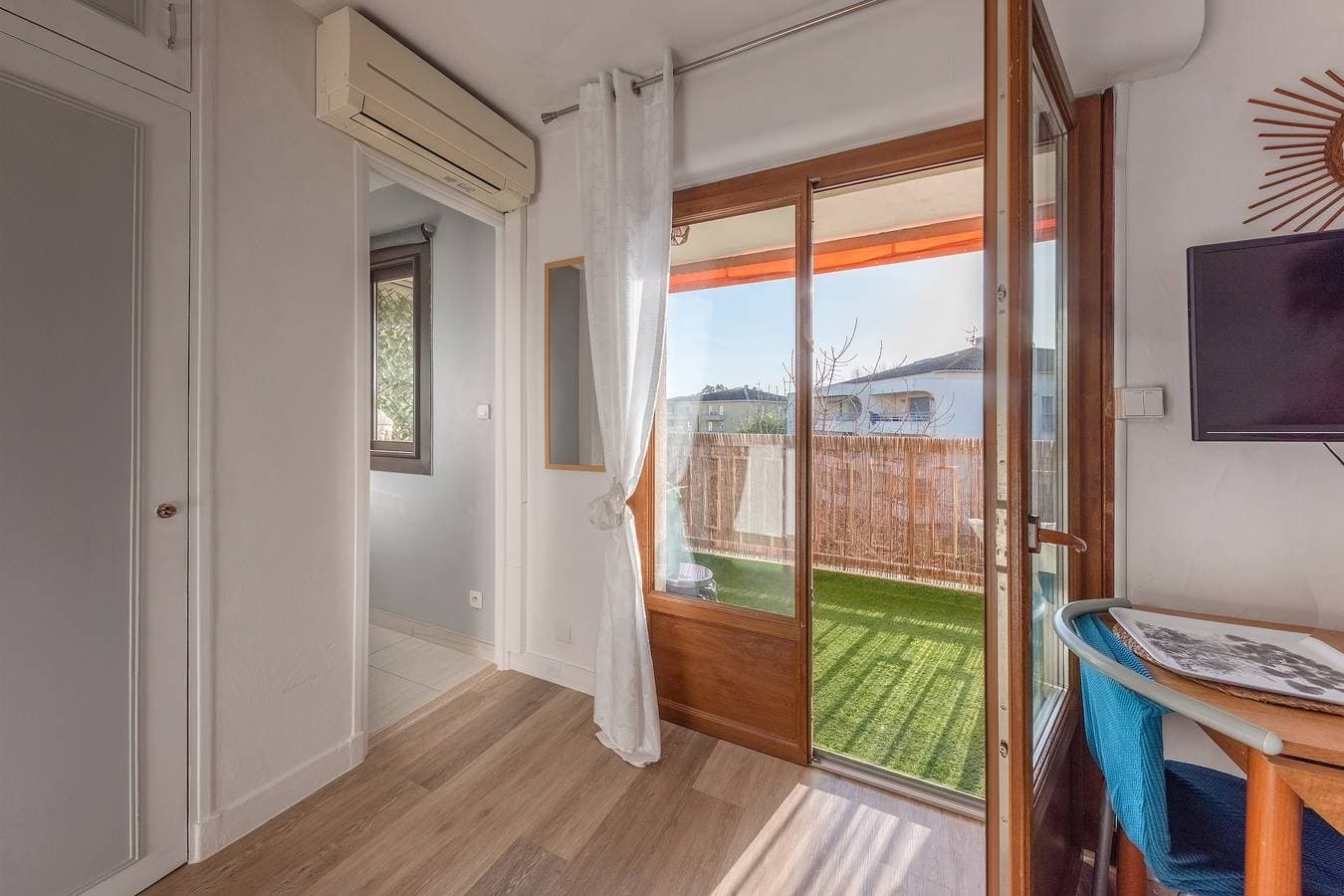 Foto 2 von 12: Ferienwohnung für 2 Personen mit Balkon