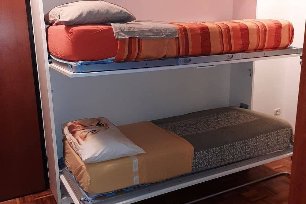 Foto 3 von 9: Casa Matilde in lakefront residence, Peschiera del Garda