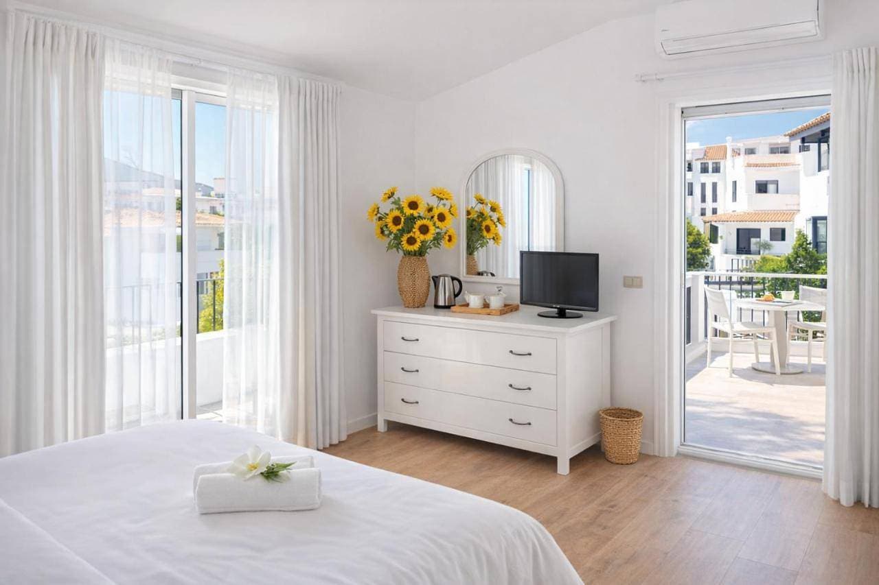 Foto 4 von 10: Queen Room with Balcony