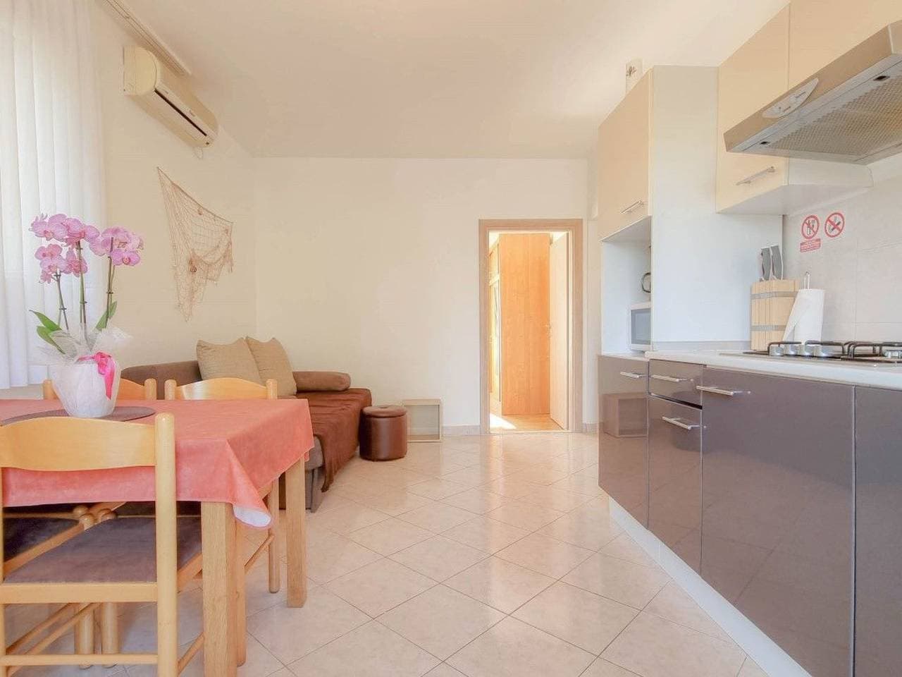Foto 9 von 36: Bosko - Wohnung 250m vom Meer entfernt für 4 Personen