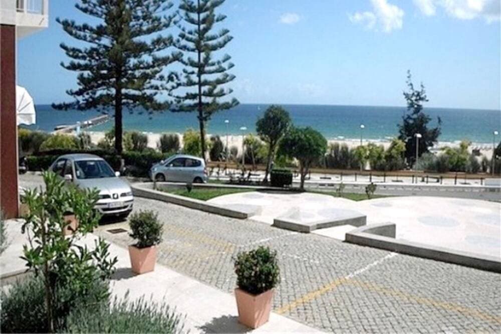 Foto 5 von 20: Excellent studio, beachfront, sea view w/ parking lot