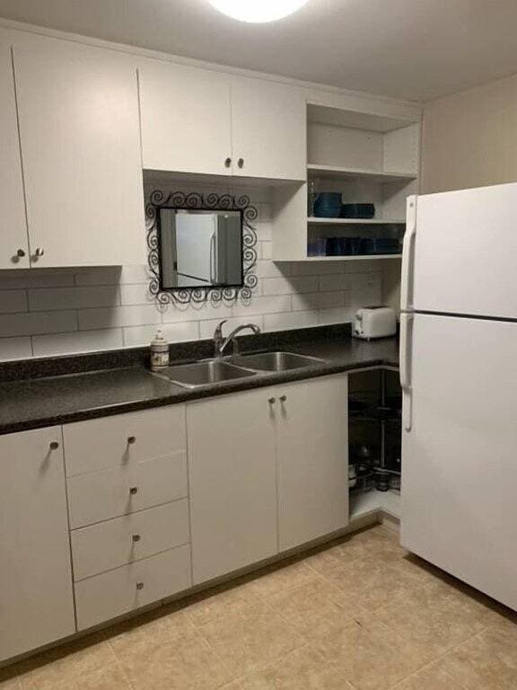 Foto 8 von 11: Downtown one bedroom/Historic Bauer Terrace