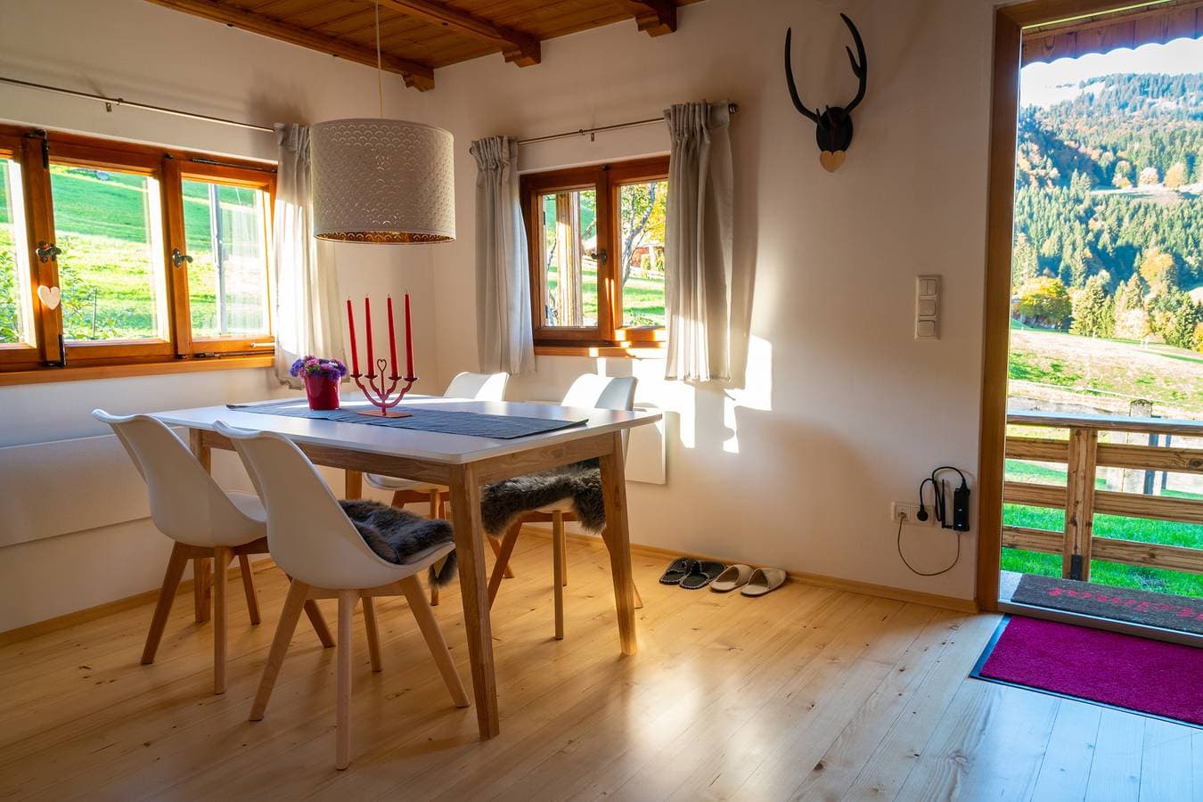 Foto 4 von 10: Alpenchalet Sachrang - Alpenchalet Sachrang für 2 Personen mit Terrasse