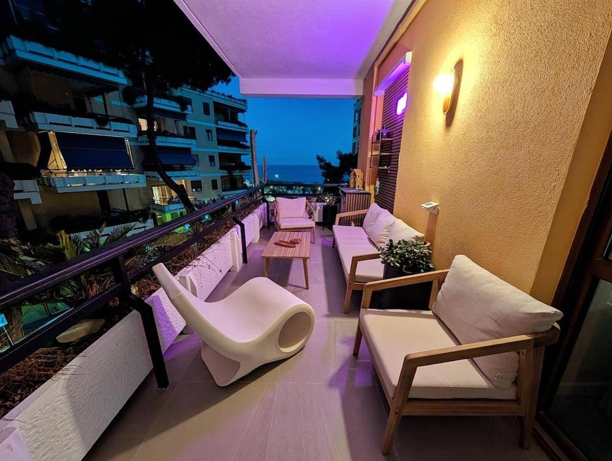San Lorenzo Exclusive - Beachfront & Pools 1