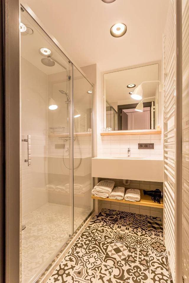 Foto 7 von 9: Double or Twin Room