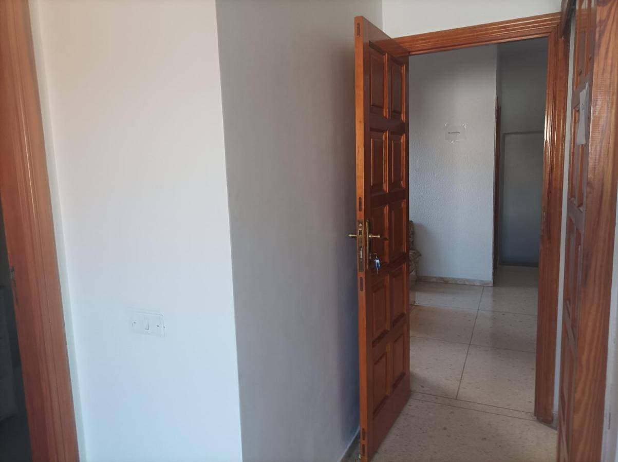 Foto 4 von 15: Double Room with Private Bathroom