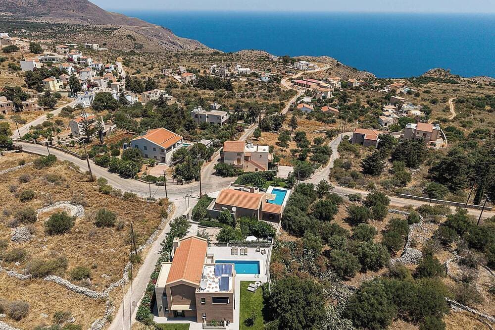 Foto 10 von 30: Villa Anthos | Luxury 1-Bedroom Villa with Heated* Pool!