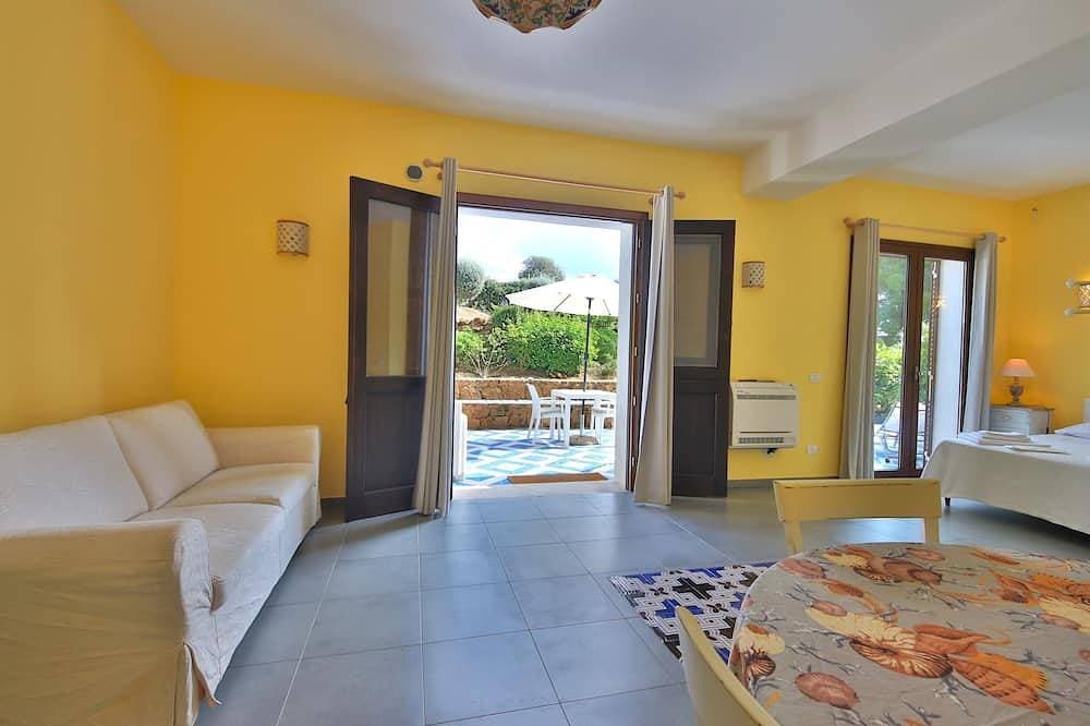 Foto 7 von 22: Amary Suite 2 + 2-Terrasse & Strand von KlabHouse