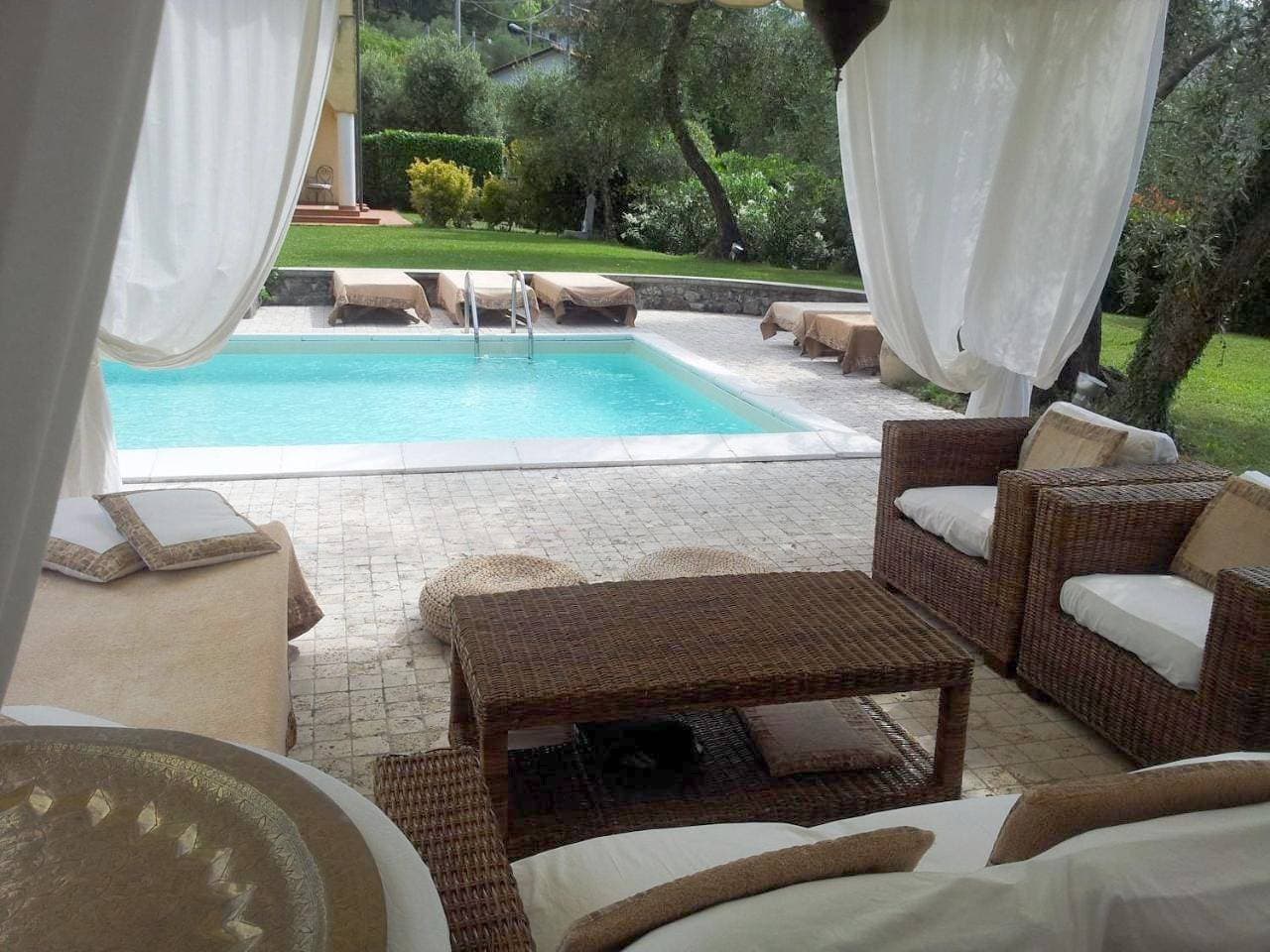 Foto 4 von 47: Villa