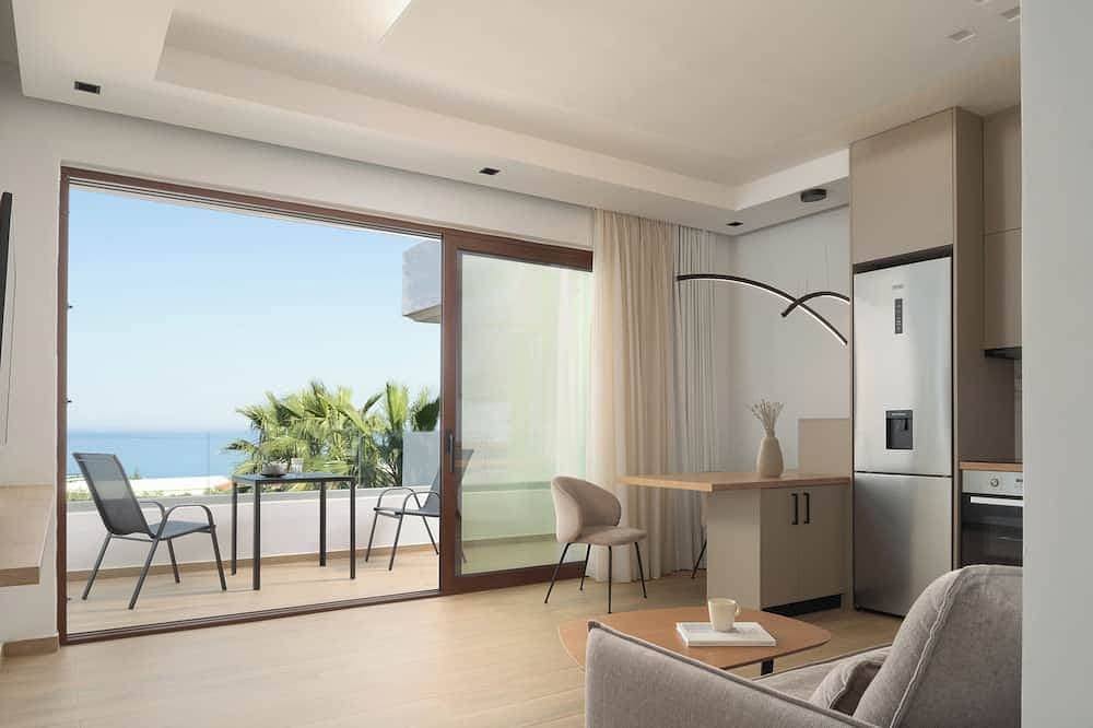Sofia's Modern Apartment 2, 15 minutes walk from Chersonisos center 1
