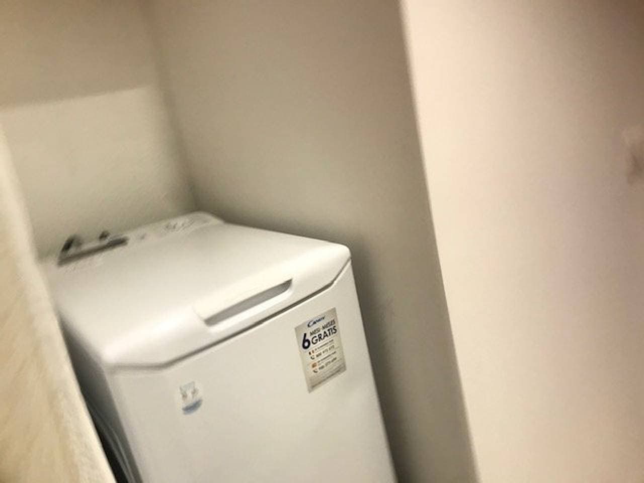 Foto 10 von 15: Studio-Kabine f. 5 Pers - Direkt an Pisten - Überdachter Parkplatz - Balkon