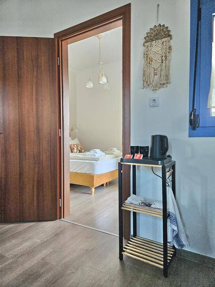 Foto 7 von 37: Two-Bedroom Apartment