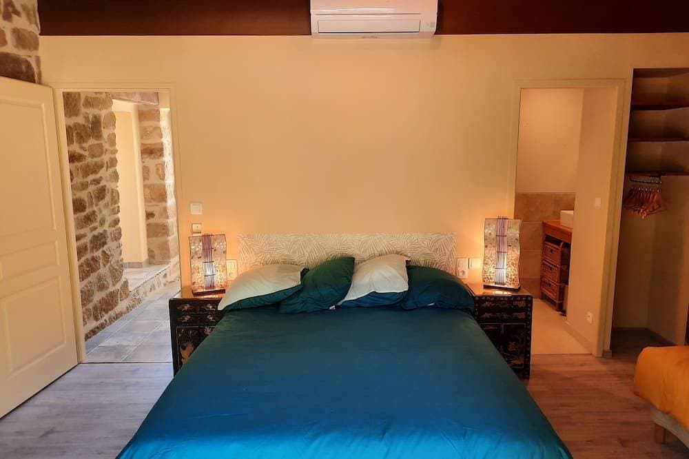 Foto 3 von 30: Komfortables 4* Ardèche-Haus, klimatisiert, beheiztes Schwimmbad, Panoramablick
