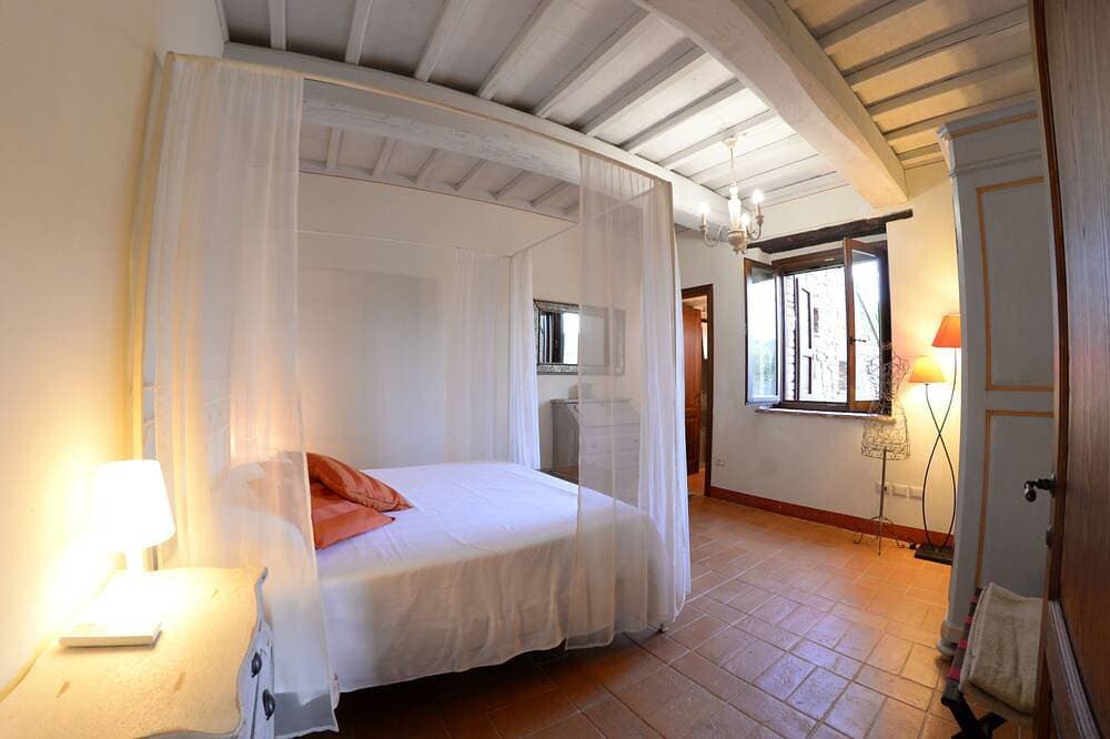 Foto 2 von 30: Tignanello Luxus-Haus mit Pool und persönlicher Assistent