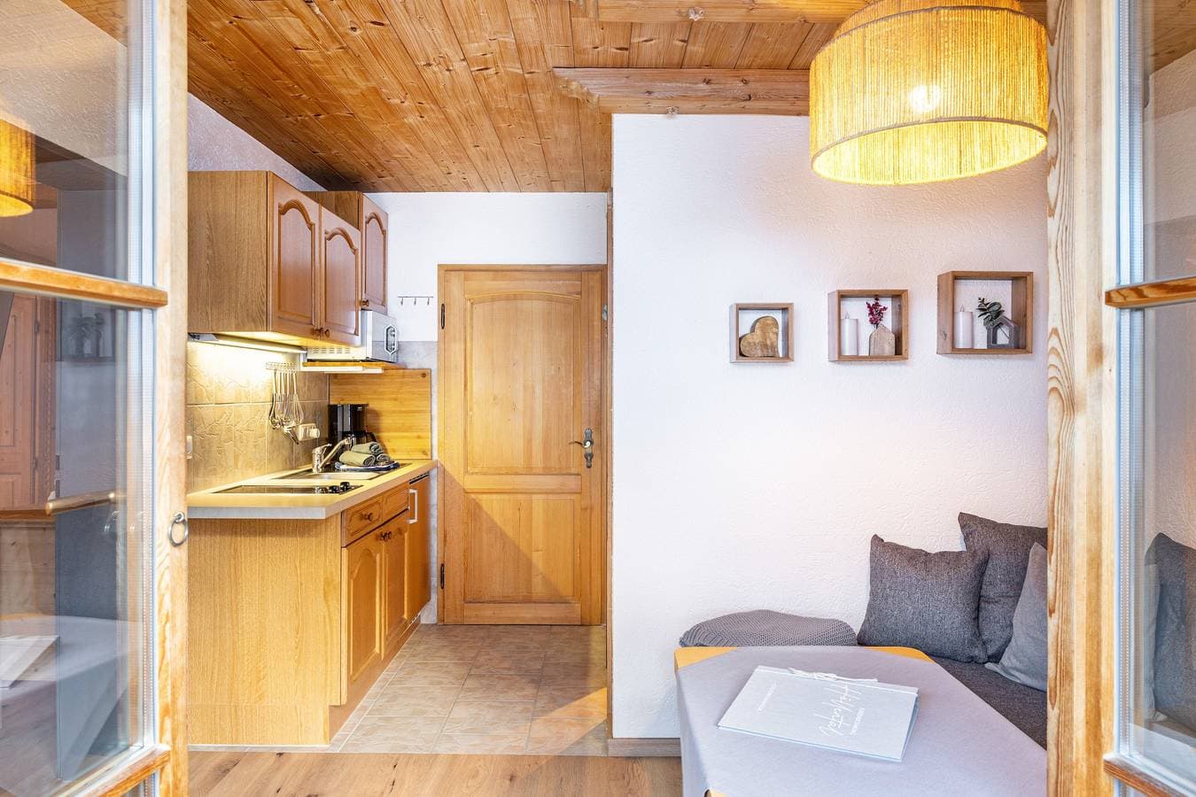 Foto 5 von 30: Ferienwohnung 'Höllental' mit Bergblick, Balkon und WLAN