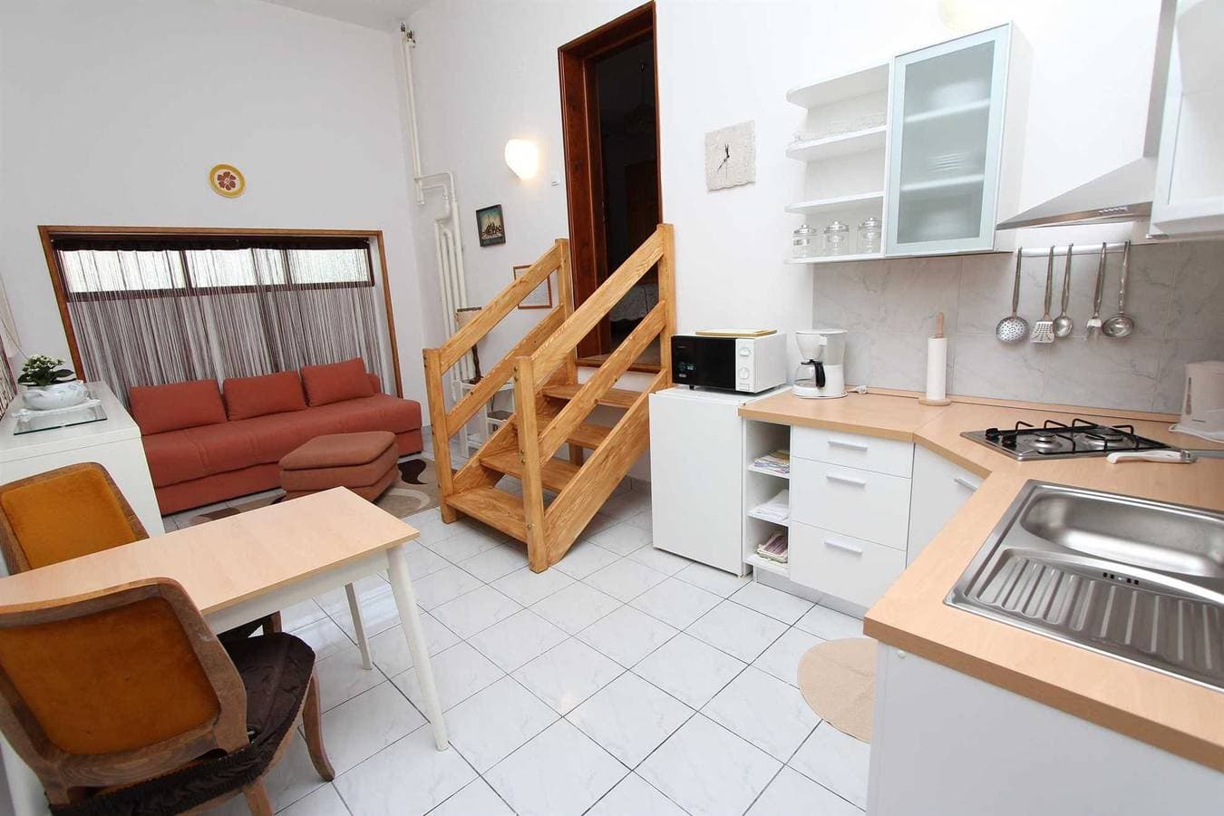 Foto 5 von 18: Goga Ferienwohnung mit 1 Schlafzimmer mit Terrasse 1