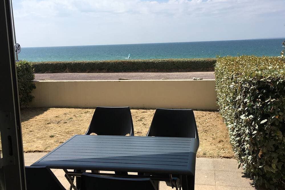 Neue Wohnung mit Blick auf die Terrasse und Zugang zum Meer 2 Personen alle Komfort / Fahrräder 1