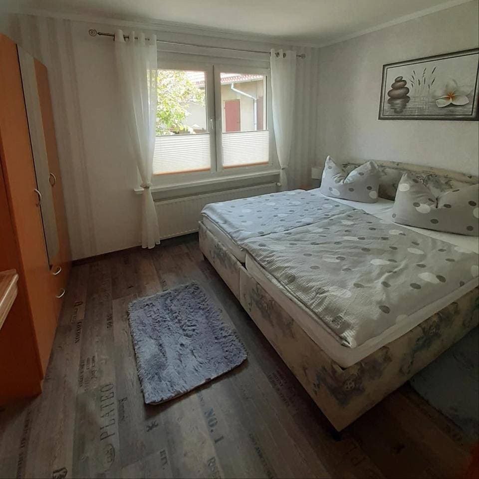 Foto 9 von 16: Two-Bedroom Apartment