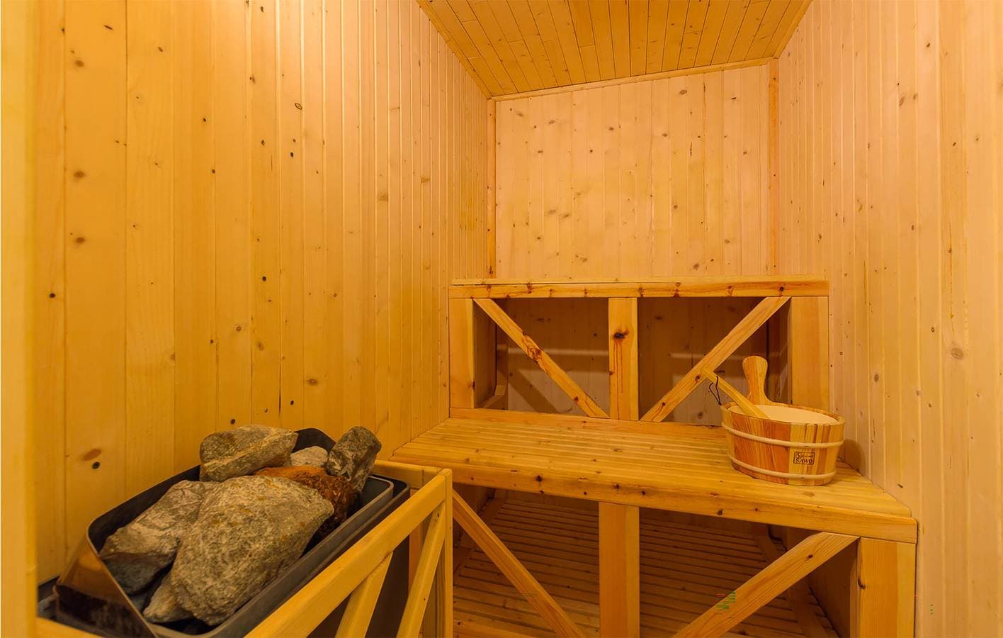 Foto 10 von 55: Geräumige 2-Zimmer-Wohnung mit Pool, WLAN und Terrasse