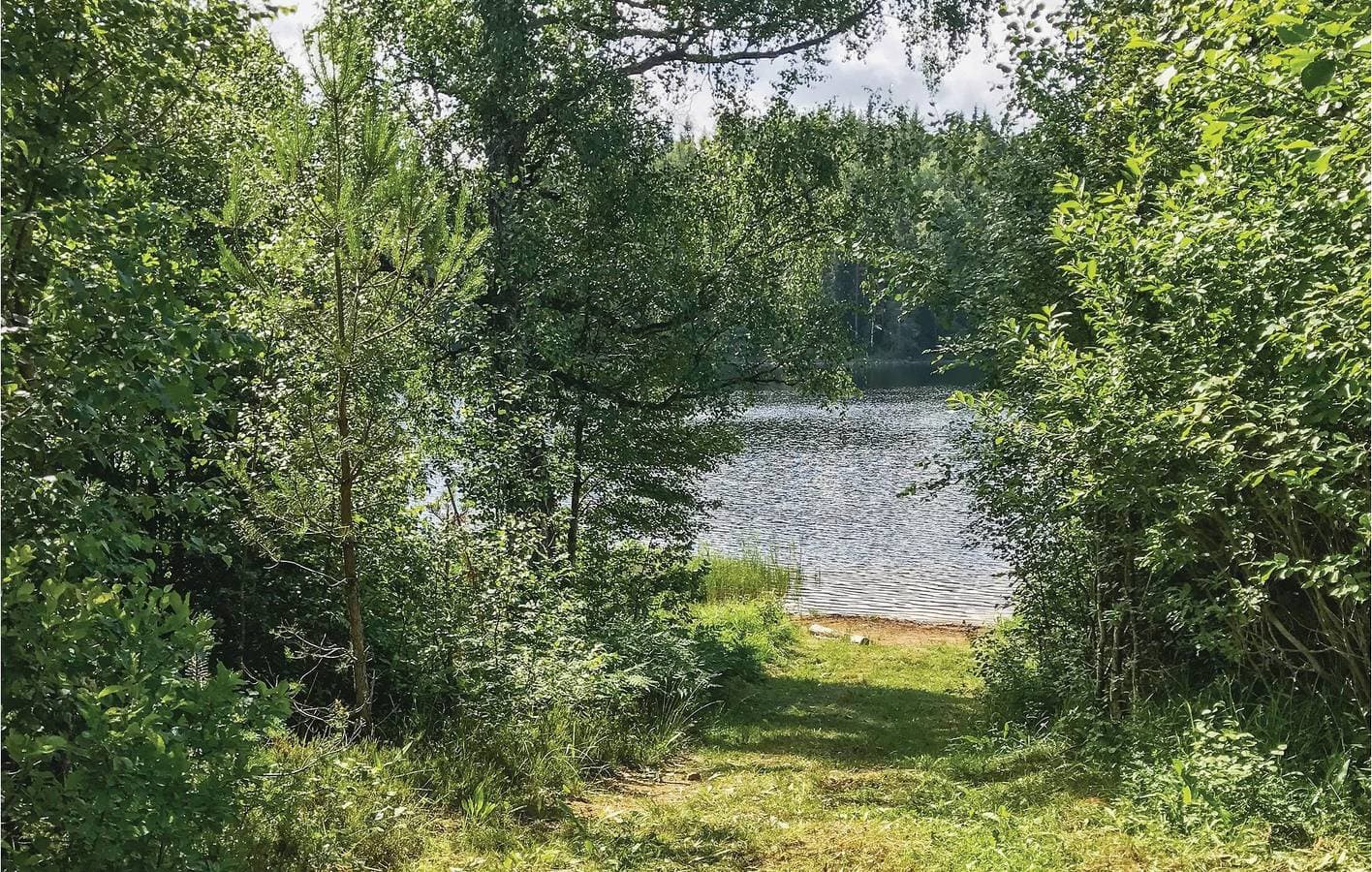 Foto 4 von 15: Ferienhaus für 4 Personen mit Seeblick