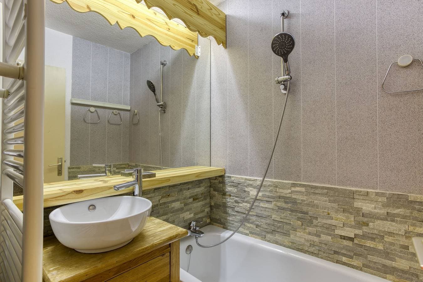Foto 5 von 16: Ferienwohnung für 5 Personen mit Pool