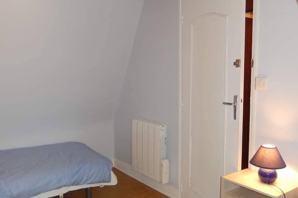 Charming cottage 1