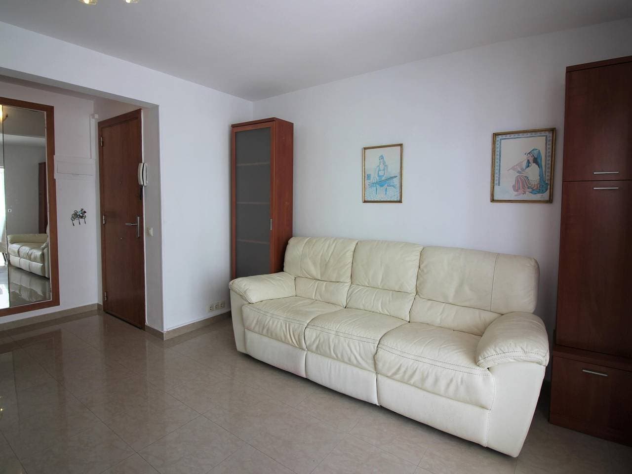 Foto 8 von 23: Apartment mit Meerblick und Gemeinschaftspool