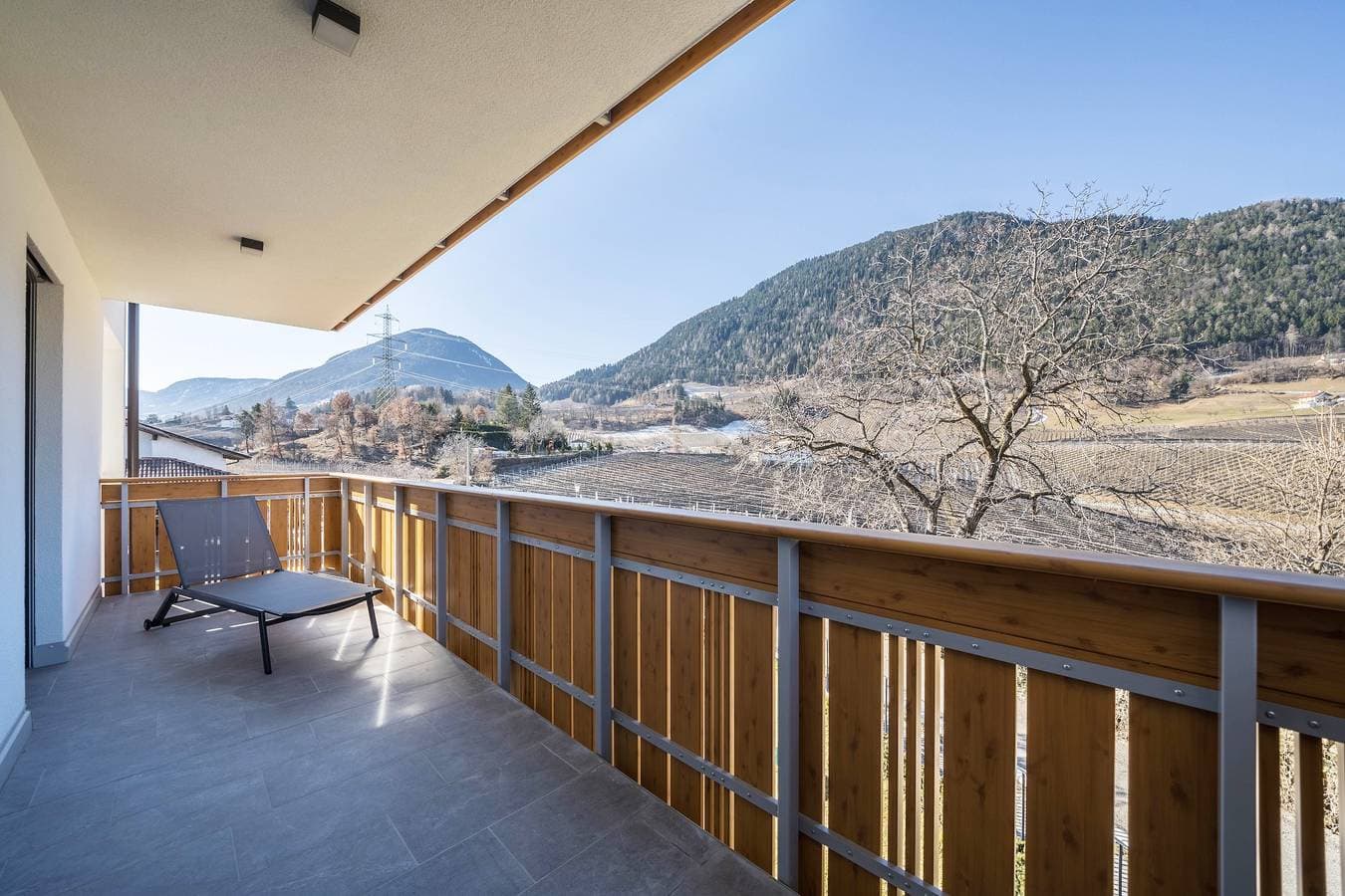 Foto 9 von 19: Ferienwohnung "Sunnig - Sonnenlicht" mit Bergblick, Balkon & WLAN