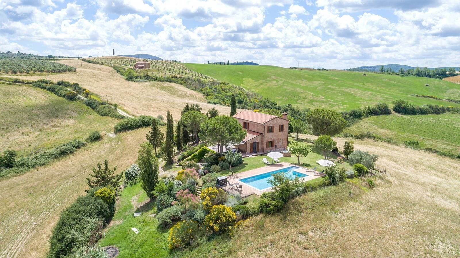 Foto 7 von 39: Villa für 8 Personen mit Garten